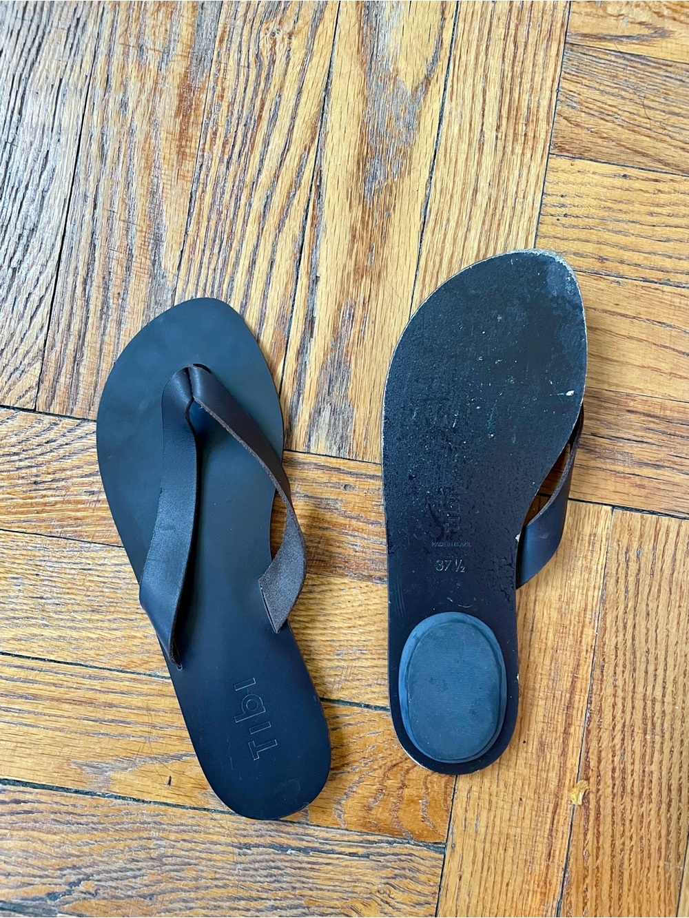 Tibi Brown Leather Flip Flop Sandals Size 37.5 - Picture 3 of 3